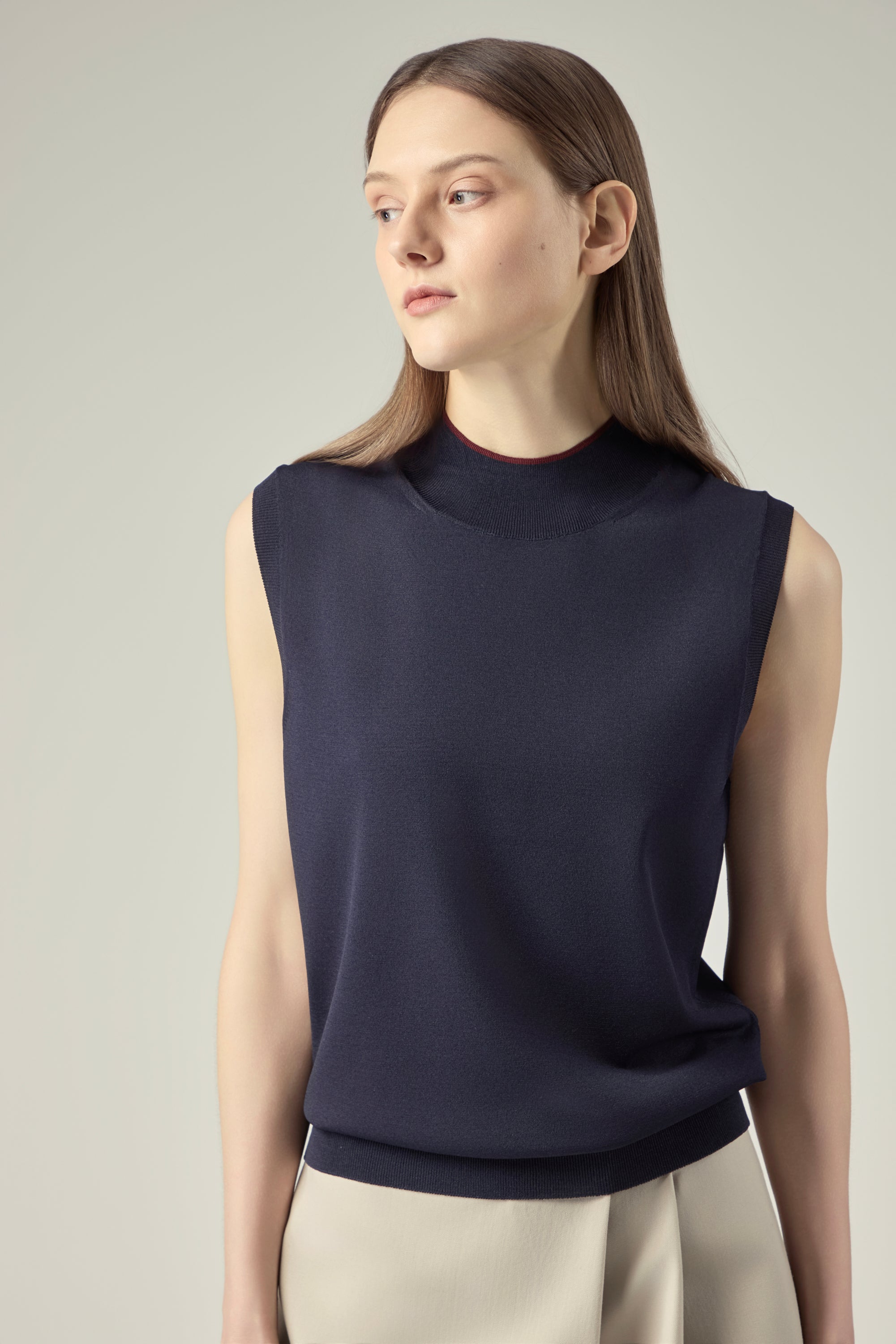 Mock-neck Vest _ Midnight Navy