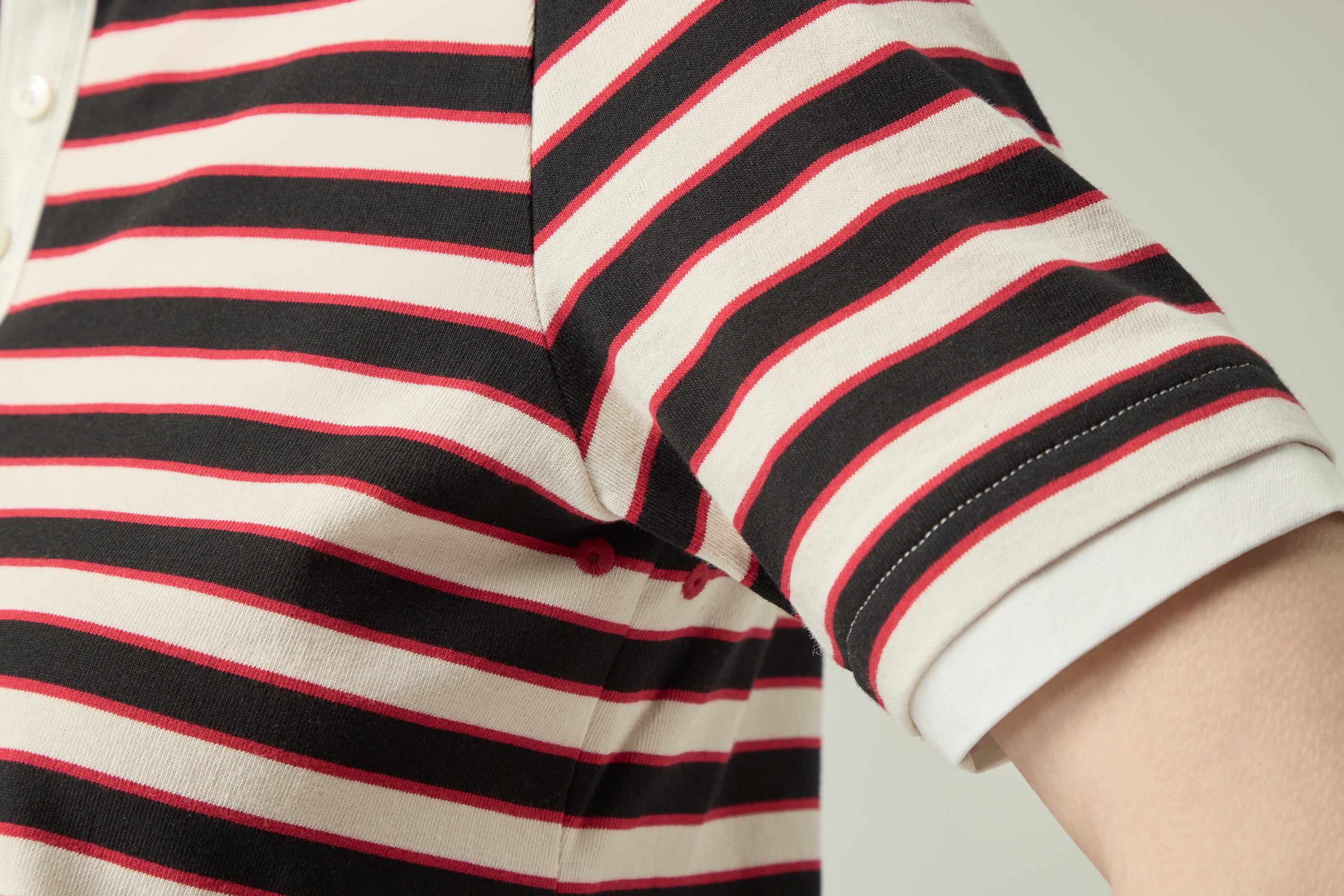 Striped Blouson Top _ Noir Red Stripe